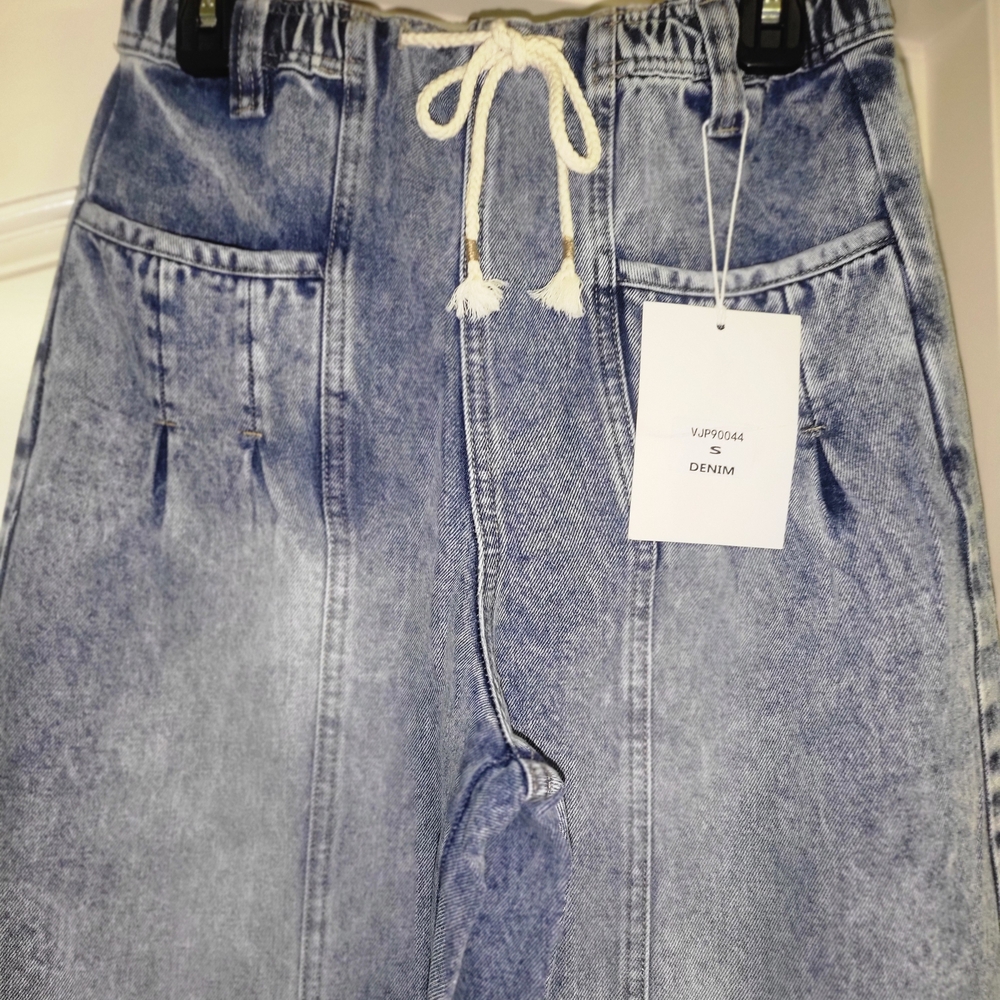 NEW Very Jean Light True Blues Barrel Jeans NWT Size Small - Picture 6 of 16